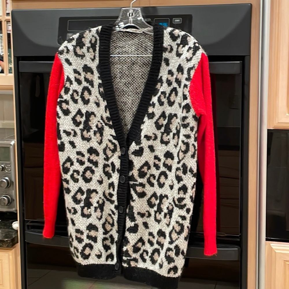 😍 Mixed print long Cardigan sweater ❤️size small